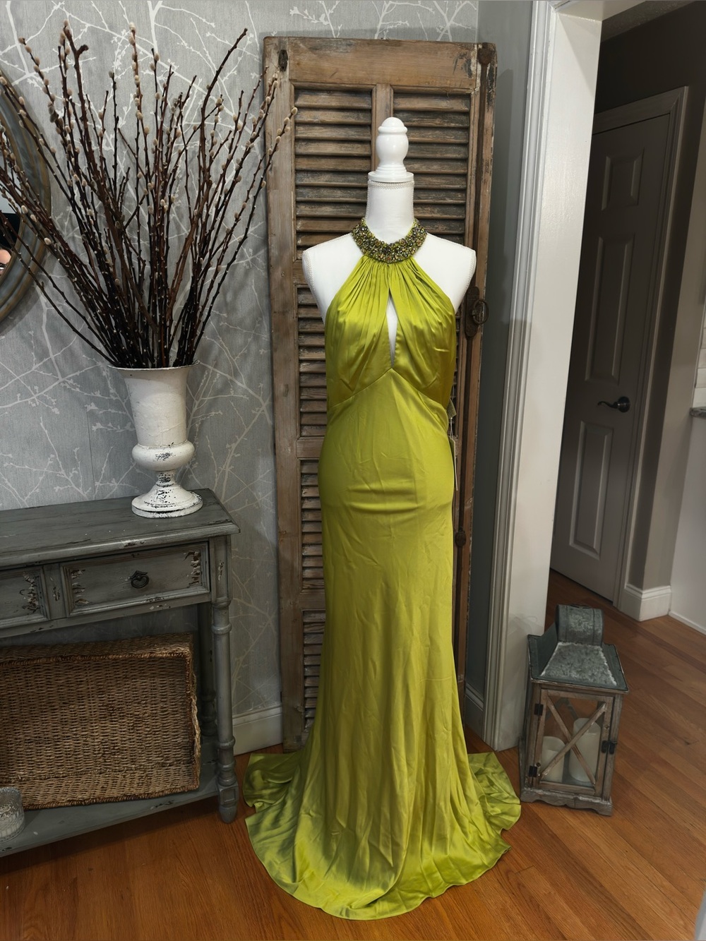 NWT Mac Duggal ‘70252’ Like Green Beaded High Halter Evening Gown - 16
